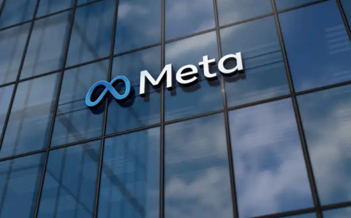 Meta Extends Overlay Banner Ads to Instagram Reels